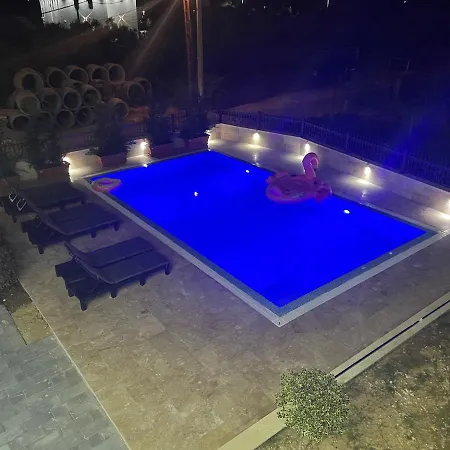 Apartments Moon White Lux Ulcinj Exterior photo