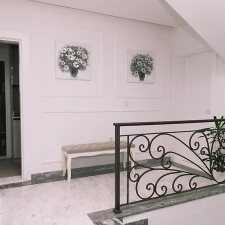 Apartments Moon White Lux Ulcinj Exterior photo